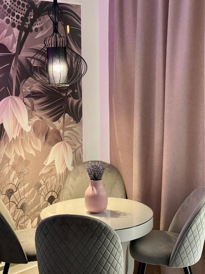 Jeny Boutique Apartment Targu Mures Luaran gambar