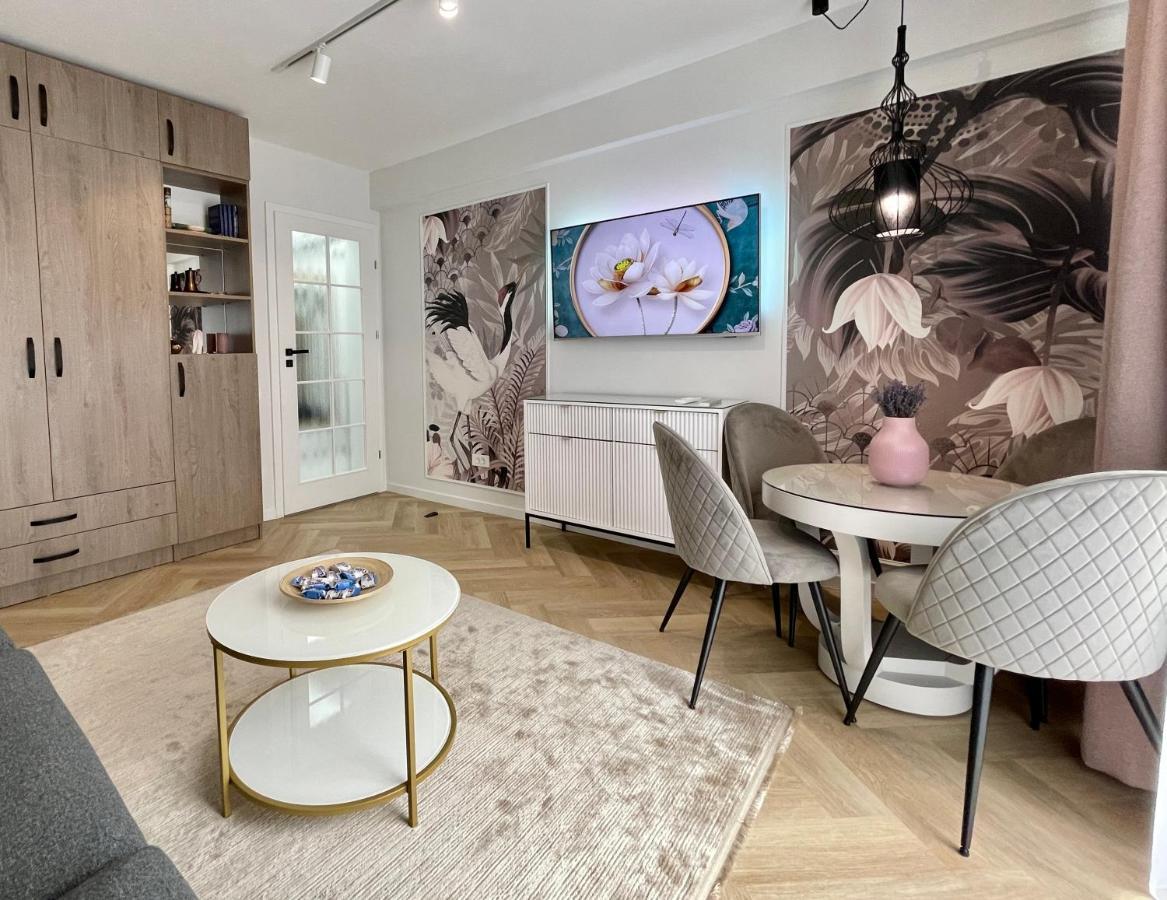 Jeny Boutique Apartment Targu Mures Luaran gambar